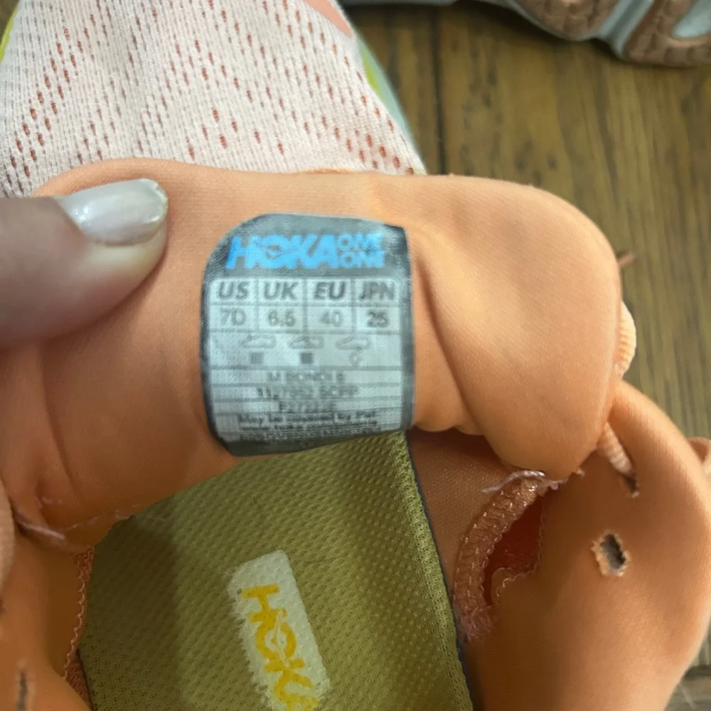 HOKA M Bondi 8 Shell Coral/ Peach Mens 7 - Picture 3 of 4